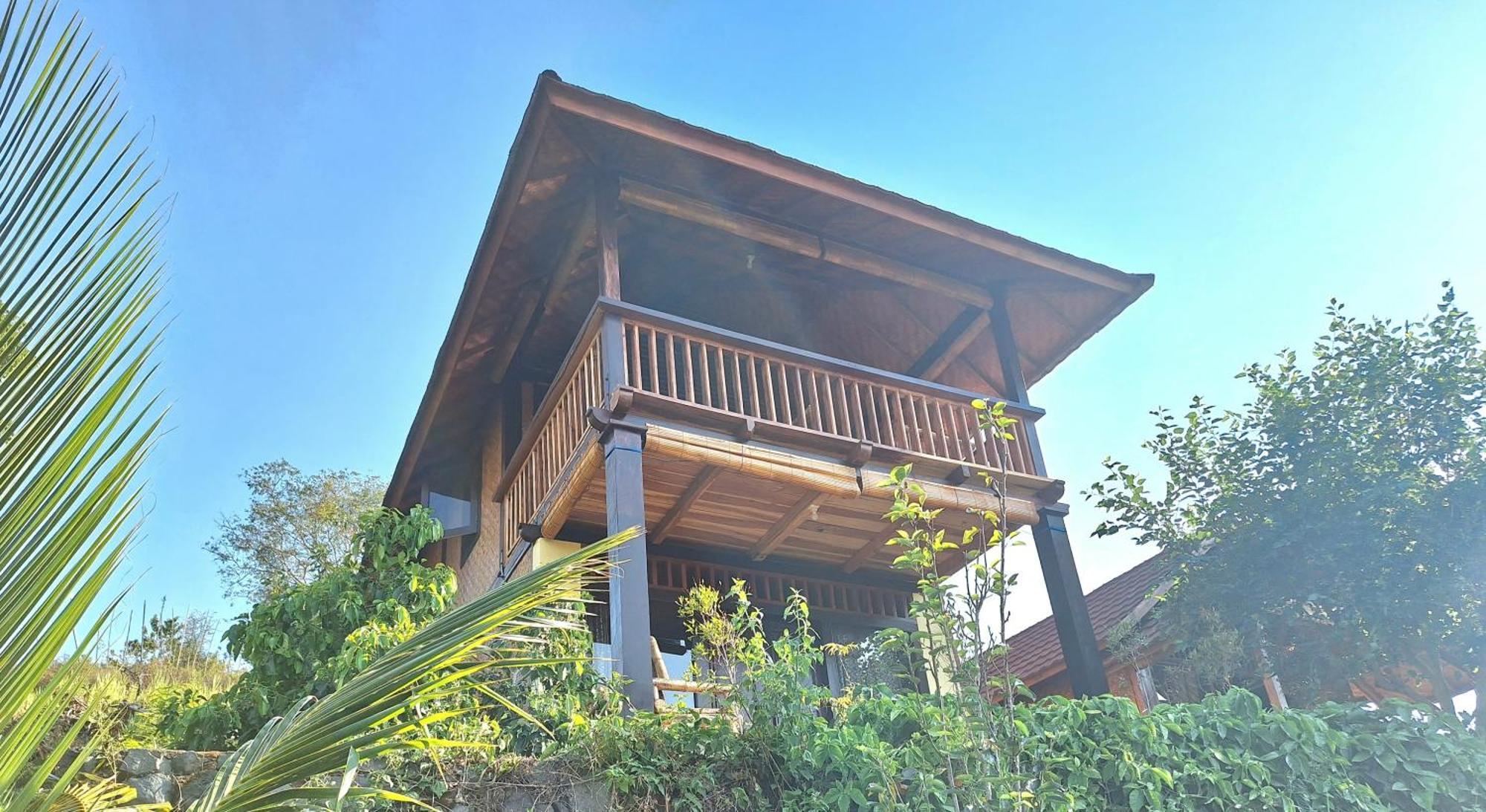 ホテル Rinjani Mountain Garden Bayan エクステリア 写真